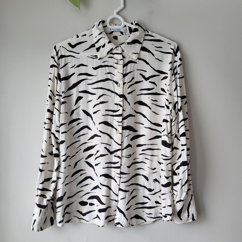 Mango Zebra Print Button Down Long Sleeve Lightweight Shirt